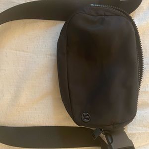 Lululemon belt bag